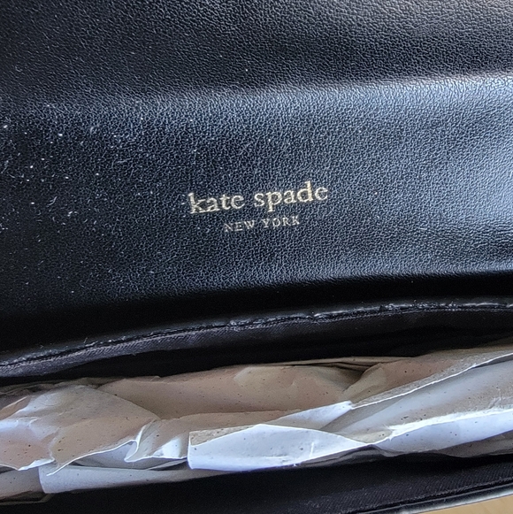 KATE SPADE Elegant Black Bow Fanny pack With Adjustable Belt Closure. - Picture 5 of 9